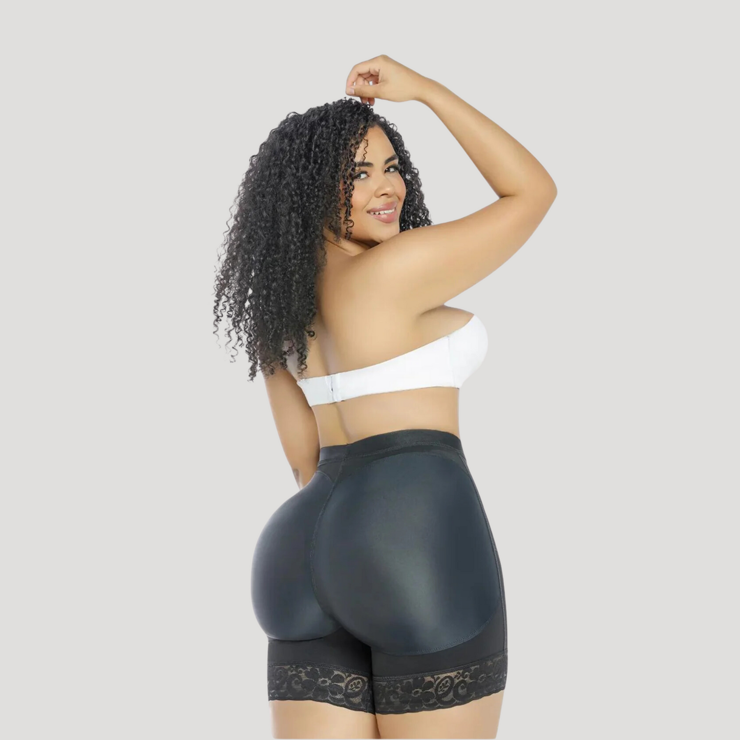 GOING OUT CURVY FAJAS BUNDLE